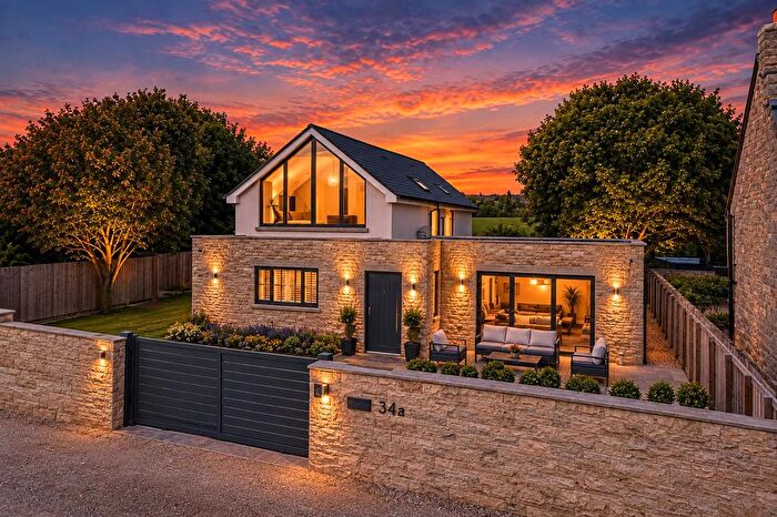 3 Bedroom Detached House For Sale In The Mill House, Park Road, Portland, DT5