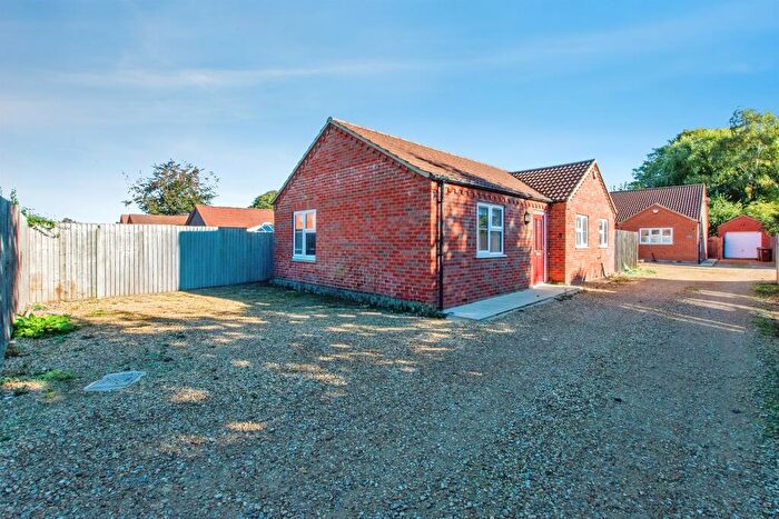 2 Bedroom Detached Bungalow For Sale In Ramnoth Road, Wisbech, PE13