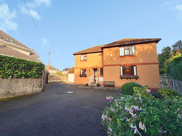 2 Bedroom Flat For Sale In Happy Mount Drive, Morecambe, LA4