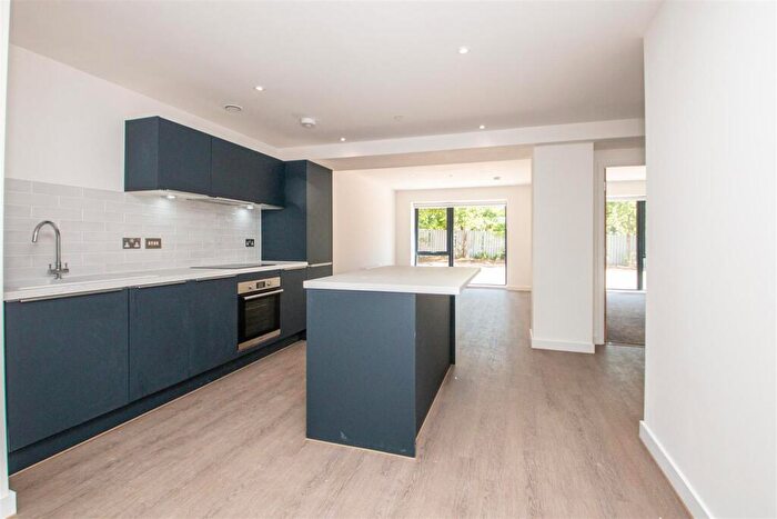 2 Bedroom Apartment To Rent In Buckingham Court, Milton Keynes, MK9