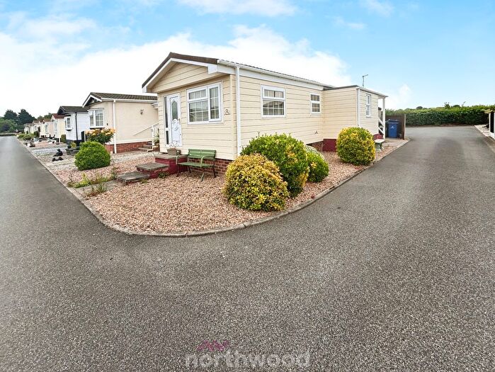 1 Bedroom Mobile/park Home For Sale In Redhouse Park, Hatfield Woodhouse, Doncaster, DN7