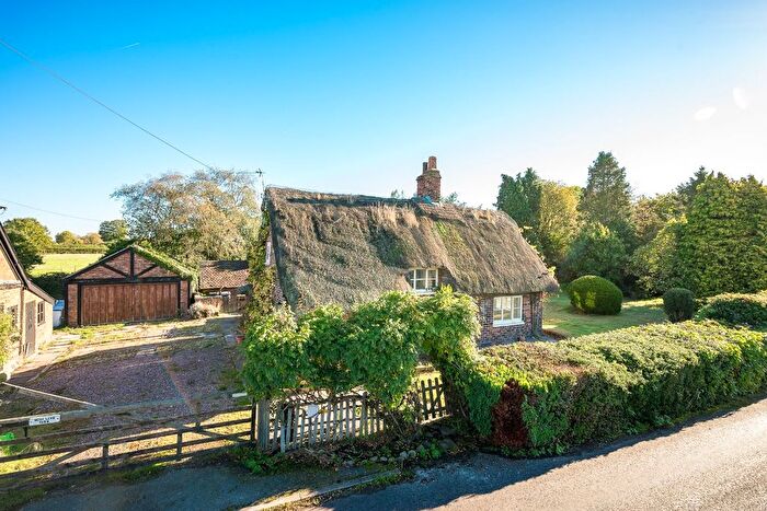 3 Bedroom Detached House To Rent In Froghall Lane, High Legh, Knutsford, Cheshire, WA16