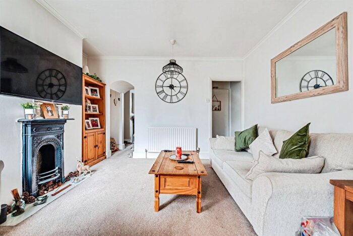 2 Bedroom Terraced House For Sale In Montagu Street, Swindon, SN2