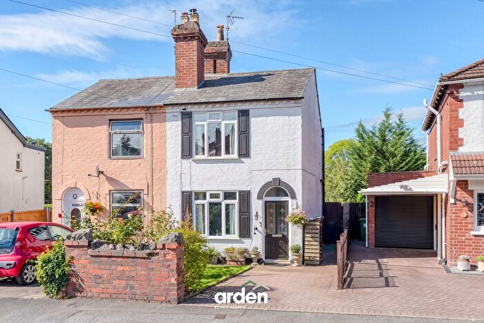 2 Bedroom Semi-Detached House For Sale In Foxwell Street, Worcester, WR5