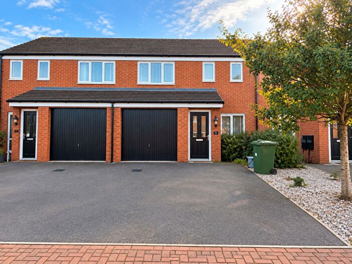 3 Bedroom Semi-Detached House To Rent In The Stables, Farcet, PE7