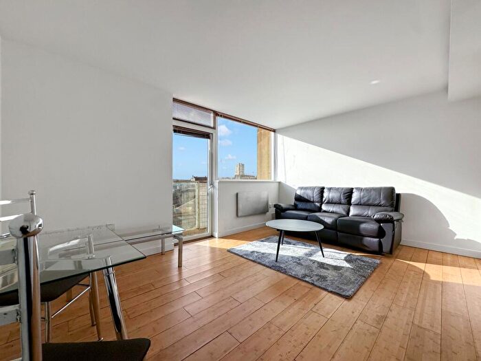 1 Bedroom Apartment To Rent In New York Apartments, Cross York Street, Leeds, LS2
