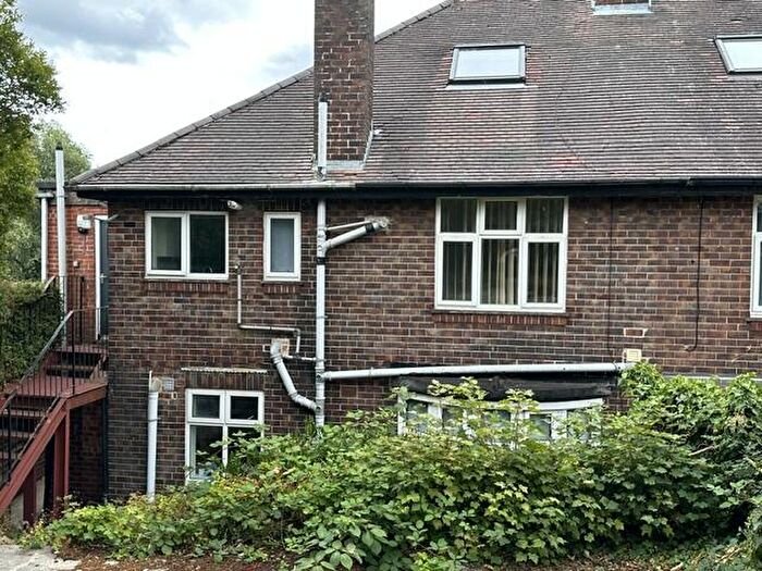 4 Bedroom Flat To Rent In Stannington Road, Sheffield, S6