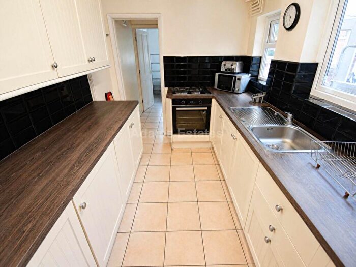 5 Bedroom Terraced House To Rent In Donnington Road, University Area, RG1