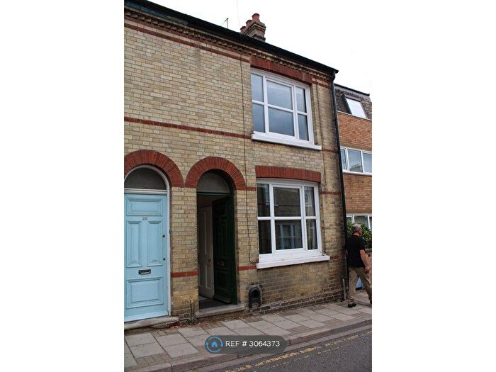 3 Bedroom End Of Terrace House To Rent In Parsonage Street, Cambridge, CB5