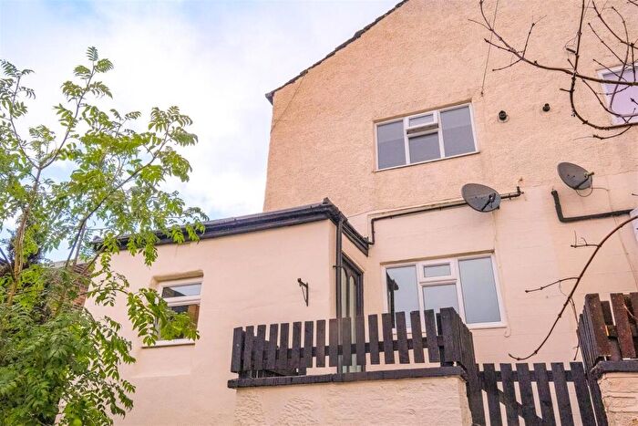 1 Bedroom Terraced House For Sale In Tuel Lane, Sowerby Bridge, HX6