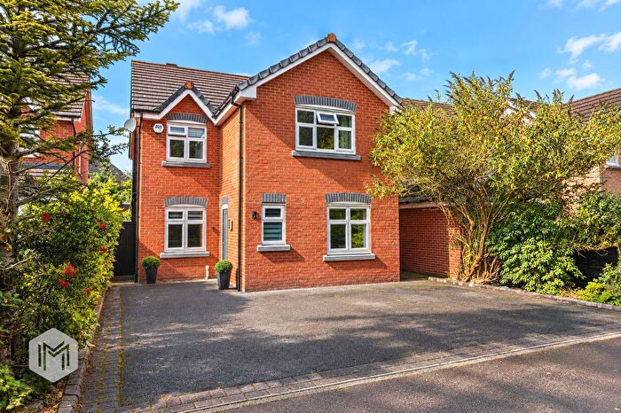 3 Bedroom Detached House For Sale In Harrington Close, Bury, BL9