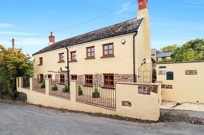 5 Bedroom Equestrian Facility For Sale In North Molton, South Molton, Devon, EX36