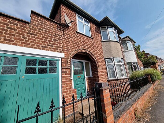 5 Bedroom Semi-Detached House To Rent In Lower Villiers Street, Leamington Spa, CV32