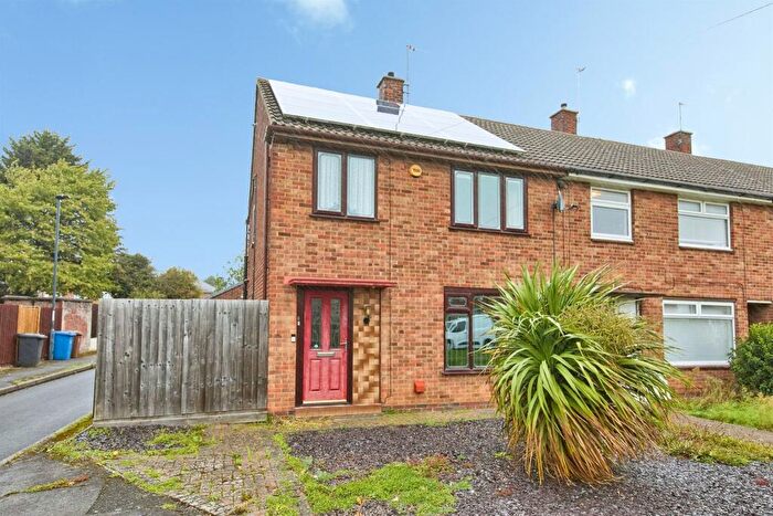 3 Bedroom End Of Terrace House For Sale In Padstow Road, Alvaston, Derby, DE24