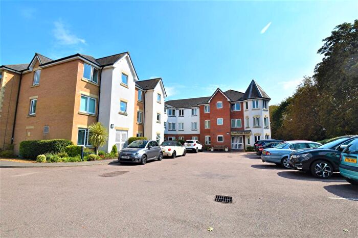1 Bedroom Retirement Property To Rent In Ashingdon Road, Rochford, SS4