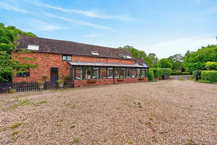 3 Bedroom Barn Conversion For Sale In School Lane, Cutnall Green, Droitwich Worcestershire, WR9