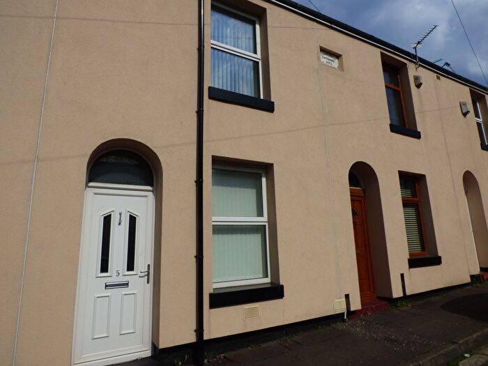 2 Bedroom Property To Rent In Heape Street, Rochdale, OL11