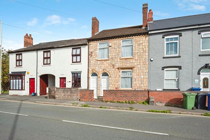 3 Bedroom Terraced House For Sale In Clarence Street, Dudley, DY3