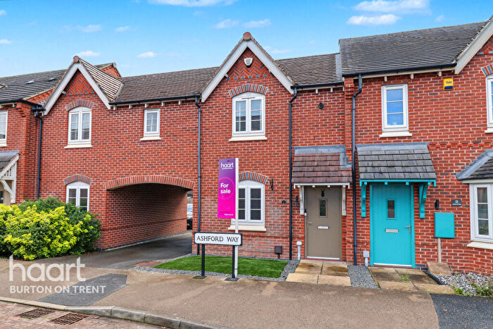 2 Bedroom Coach House For Sale In Ashford Way, Swadlincote, DE11