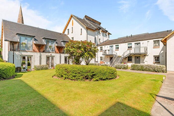 2 Bedroom Flat For Sale In Old School Court, Linlithgow, EH49