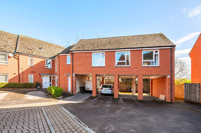 2 Bedroom Apartment For Sale In Flax Mill Park, Devizes, Wiltshire, SN10