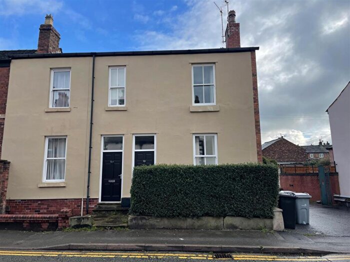2 Bedroom End Of Terrace House To Rent In Catherine Street, Macclesfield, Cheshire, SK11
