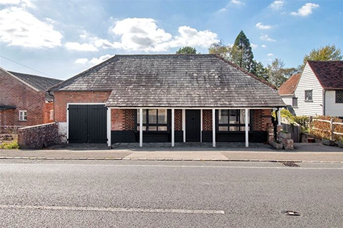 3 Bedroom Cottage For Sale In Main Street, Northiam, East Sussex, TN31