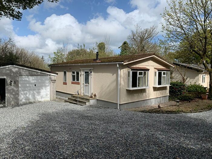 2 Bedroom Park Home For Sale In Mountlea Country Park, Par, PL24