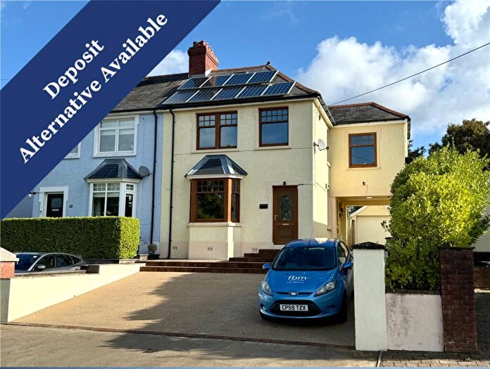 4 Bedroom Semi-Detached House To Rent In Lower Lamphey Road, Pembroke, Pembrokeshire, SA71
