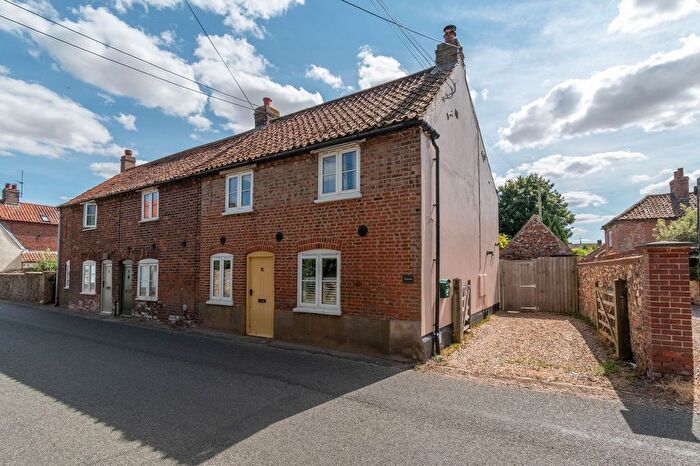 3 Bedroom Terraced House For Sale In Burnt Street, Wells-Next-The-Sea, NR23