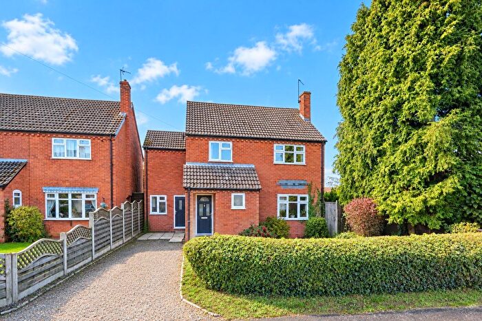 4 Bedroom Detached House For Sale In Hays Lane, Hinckley, LE10