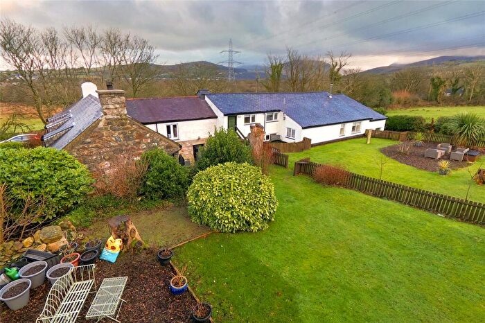 4 Bedroom Detached House For Sale In Llanllyfni, Caernarfon, Gwynedd, LL54