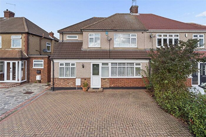 3 Bedroom Semi-Detached House For Sale In St. Marys Lane, Upminster, RM14