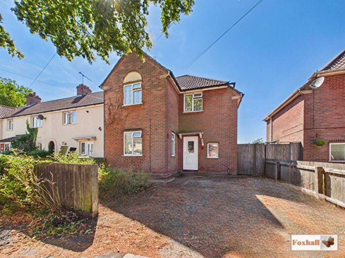 3 Bedroom End Of Terrace House For Sale In Shackleton Road, Ipswich, IP3