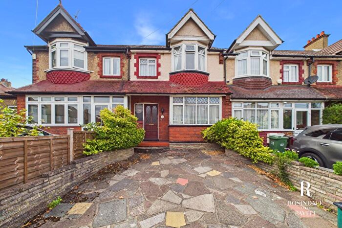 3 Bedroom Terraced House For Sale In Milton Road, Wallington, SM6