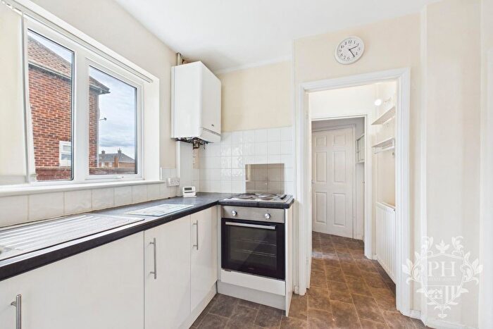 3 Bedroom Semi-Detached House For Sale In Crossfell Road, Middlesbrough, TS3
