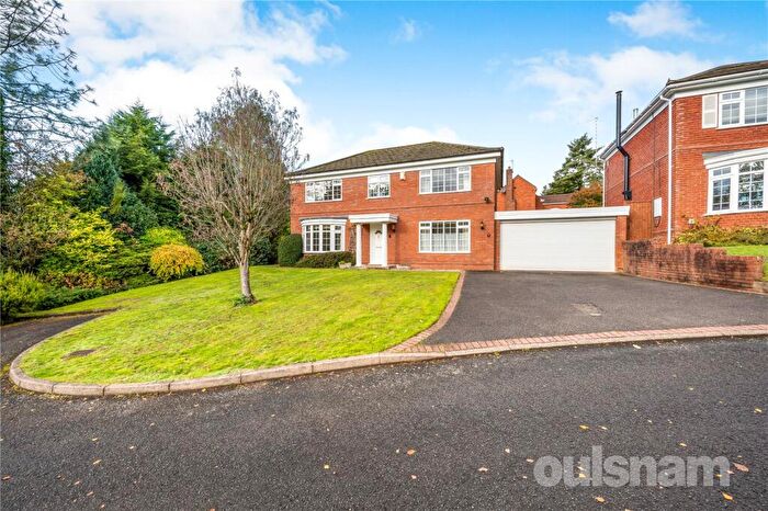 4 Bedroom Detached House For Sale In Cleveland Drive, Barnt Green, Birmingham, Worcestershire, B45