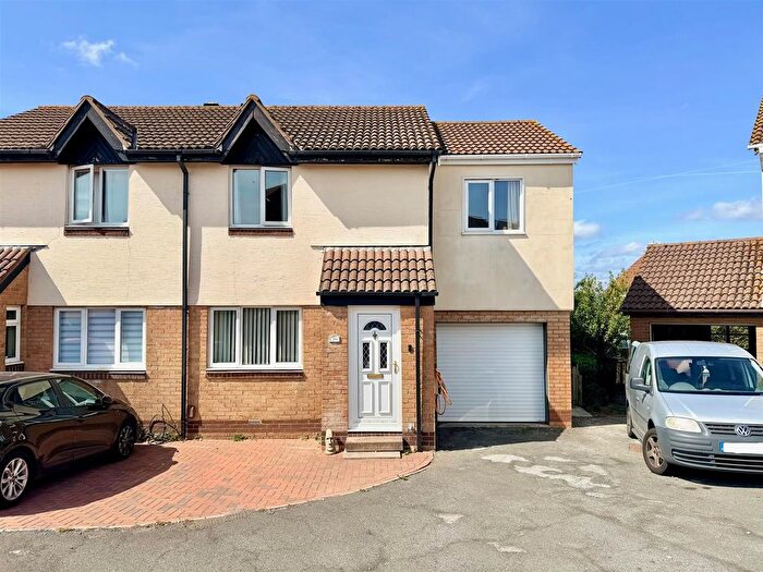 4 Bedroom Semi-Detached House For Sale In Staddiscombe, Plymouth, PL9