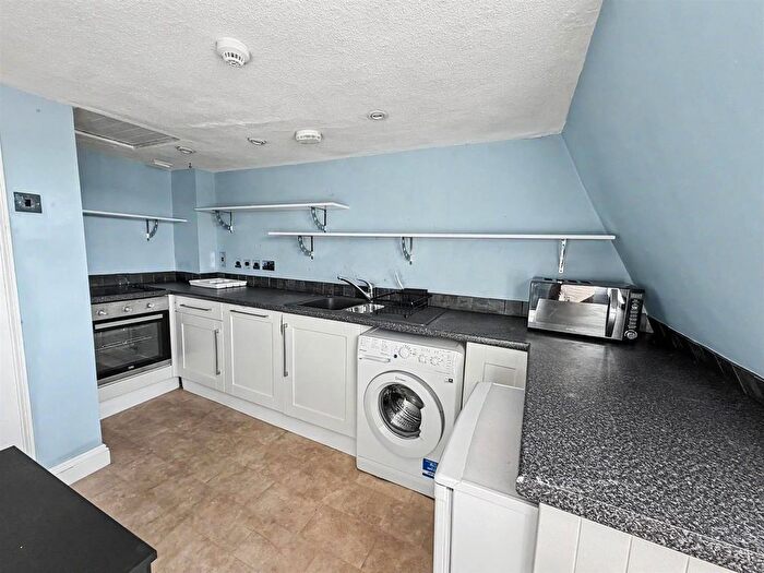 1 Bedroom Flat To Rent In New King Street, Bath, BA1