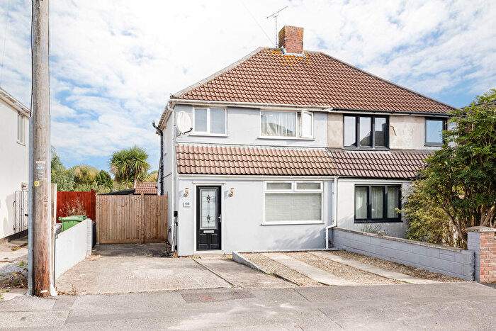 3 Bedroom Semi-Detached House For Sale In Pretoria Road, Patchway, Bristol, BS34