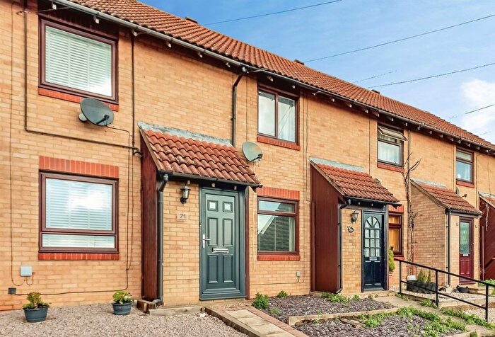 2 Bedroom Terraced House For Sale In Drift Avenue, Stamford, PE9