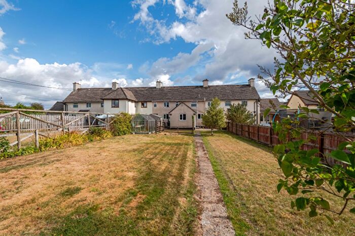 3 Bedroom Terraced House For Sale In Beacon Rise, Chulmleigh, EX18