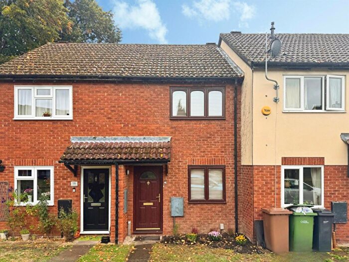 2 Bedroom Terraced House For Sale In River View, Kennington, Oxford, OX1