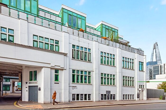 2 Bedroom Flat To Rent In Royal Oak Yard, London, SE1