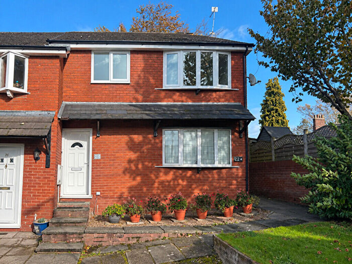2 Bedroom Flat For Sale In Bowling Green Court, Winnington, Northwich, CW8
