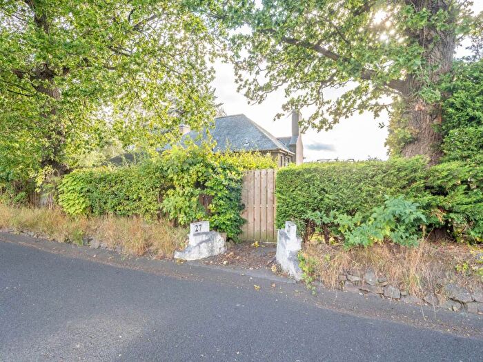 3 Bedroom House To Rent In Paties Road, Colinton, Edinburgh, EH14