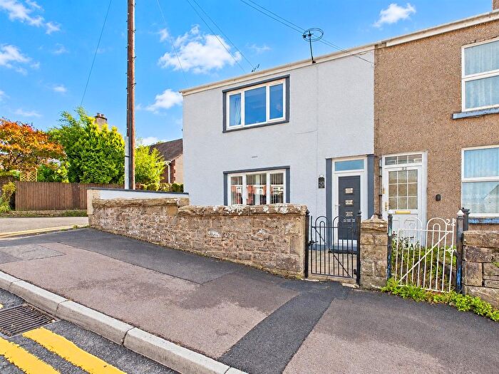 3 Bedroom Semi-Detached House For Sale In Station Street, Cinderford, GL14