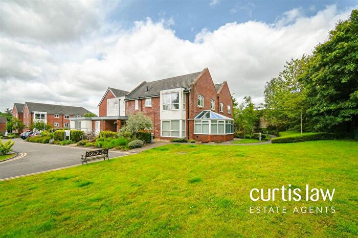 2 Bedroom Apartment For Sale In Preston New Road, Blackburn, Lancashire, BB2