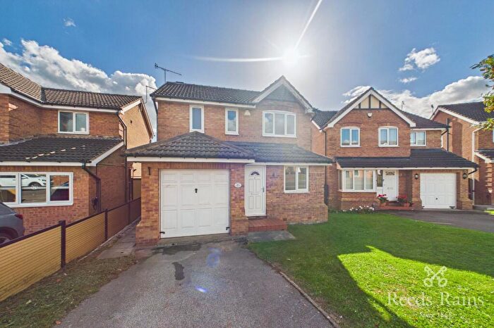 3 Bedroom Detached House For Sale In Carlton Road, Rawmarsh, Rotherham, South Yorkshire, S62