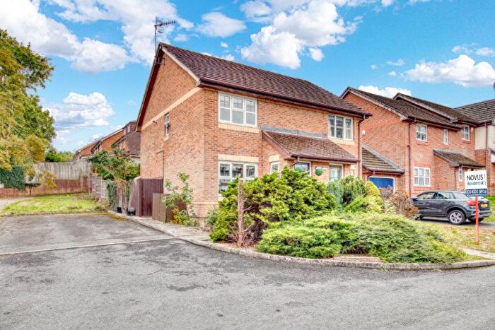 2 Bedroom Semi-Detached House For Sale In Nell Gwynn Close, Shenley, WD7